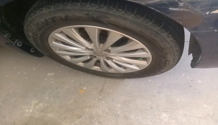 2019 Maruti Ciaz DELTA 1.5 SHVS MT PETROL, Petrol, Manual, 68,758 km, tyre