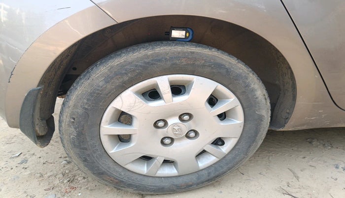 2013 Hyundai i20 MAGNA 1.2, Petrol, Manual, 1,34,647 km, tyre