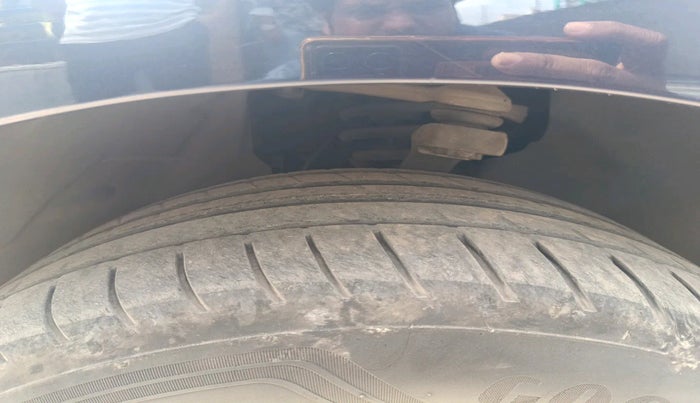 2020 Mercedes Benz E Class E 220 D, Diesel, Automatic, 47,224 km, tyre