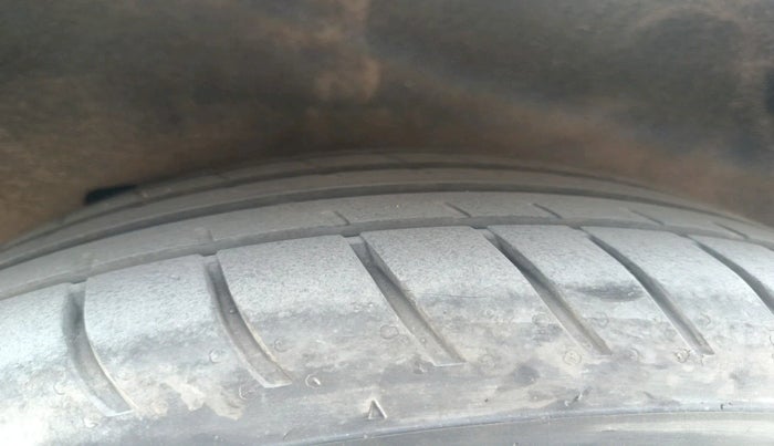 2020 Mercedes Benz E Class E 220 D, Diesel, Automatic, 47,224 km, tyre