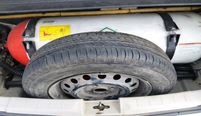 2020 Maruti Celerio VXI (O) CNG, Petrol, Manual, 1,09,277 km, tyre