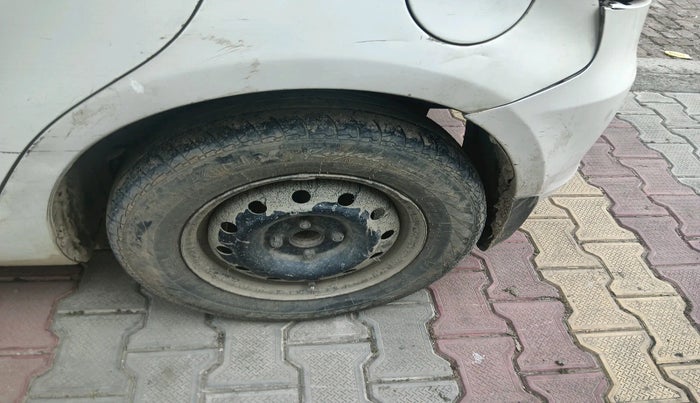 2016 Maruti Swift VDI, Diesel, Manual, 1,12,768 km, tyre