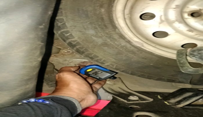 2012 Maruti Wagon R 1.0 LXI CNG, Petrol, Manual, 67,429 km, tyre