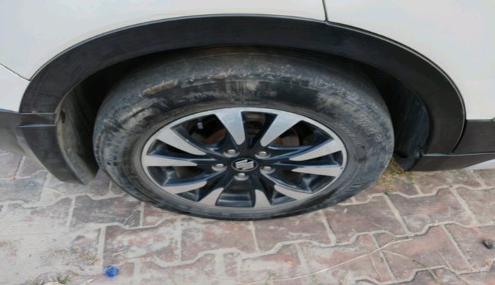 2018 Maruti S Cross ZETA 1.3, Diesel, Manual, 2,47,352 km, tyre