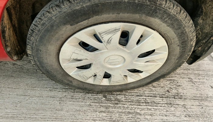 2012 Maruti Swift VXI, Petrol, Manual, 44,443 km, tyre