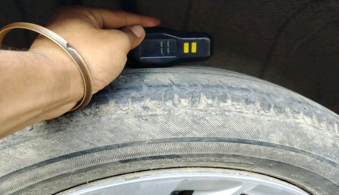 2024 Toyota RUMION S CNG , Petrol, Manual, 42,000 km, tyre