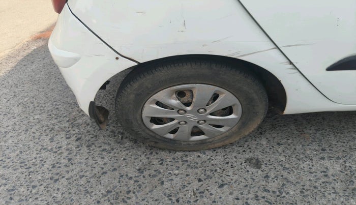 2012 Hyundai i10 MAGNA 1.1, Petrol, Manual, 69,011 km, tyre