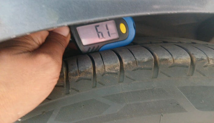 2017 Ford New Figo TREND 1.5L DIESEL, Diesel, Manual, 1,41,247 km, tyre