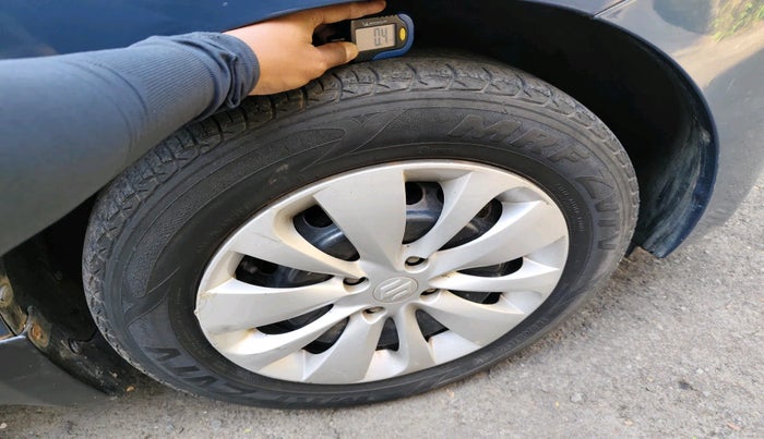 2016 Maruti Baleno DELTA PETROL 1.2, Petrol, Manual, 75,574 km, tyre