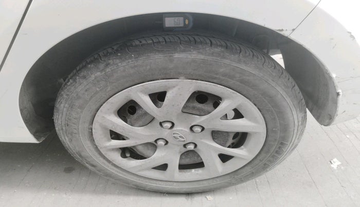 2019 Hyundai Grand i10 MAGNA 1.2 KAPPA VTVT, Petrol, Manual, 1,01,982 km, tyre