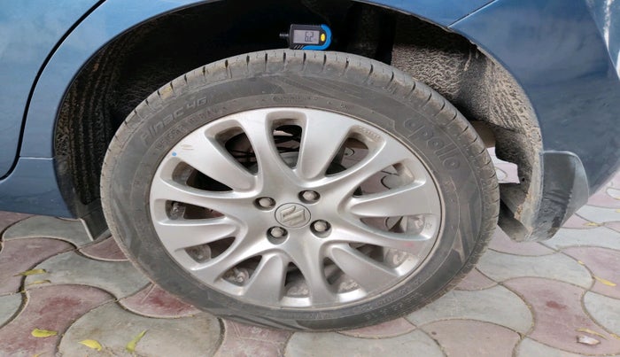 2017 Maruti Baleno ALPHA PETROL 1.2, Petrol, Manual, 73,582 km, tyre