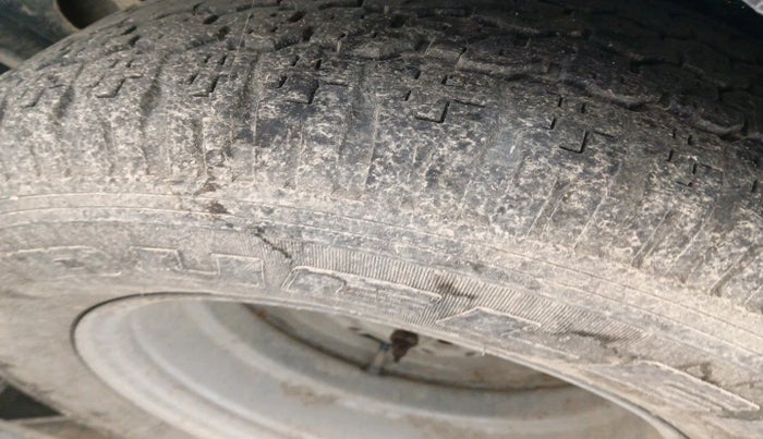 2019 Tata Safari Storme 2.2 EX 4X2, Diesel, Manual, 80,169 km, tyre