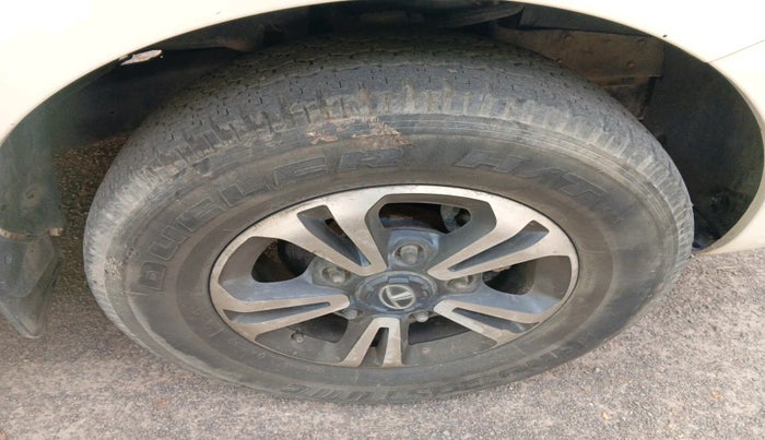 2019 Tata Safari Storme 2.2 EX 4X2, Diesel, Manual, 80,169 km, tyre