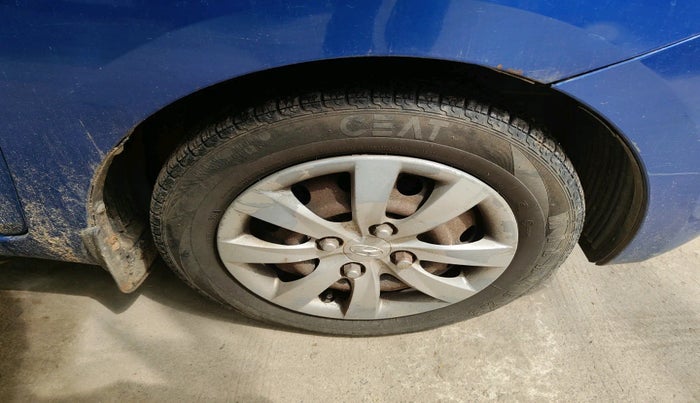 2012 Hyundai Eon MAGNA +, Petrol, Manual, 1,06,318 km, tyre