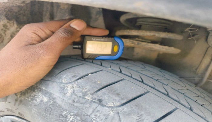 2018 Maruti Vitara Brezza ZDI PLUS AT DUAL TONE, Diesel, Automatic, 1,06,367 km, tyre