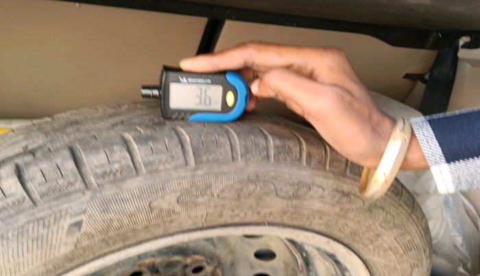 2019 Maruti Celerio VXI CNG, Petrol, Manual, 54,539 km, tyre