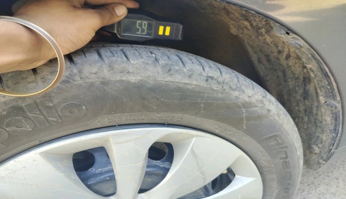 2017 Maruti Baleno DELTA CVT PETROL 1.2, Petrol, Automatic, 72,954 km, tyre