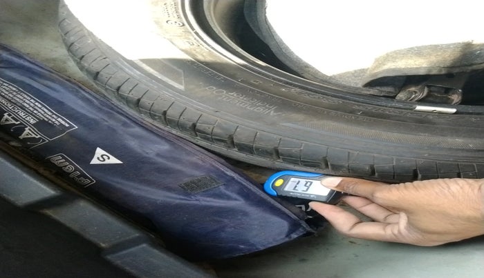 2019 Hyundai Verna 1.6 VTVT SX, Petrol, Manual, 99,993 km, tyre