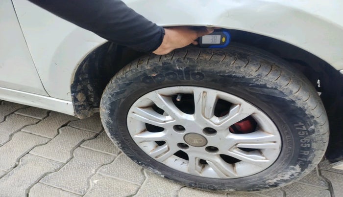 2018 Tata Tiago XZ DIESEL, Diesel, Manual, 79,101 km, tyre