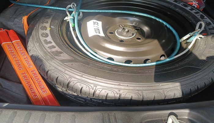 2021 Jeep Compass MODEL S (O) DIESEL 4X4 AT, Diesel, Automatic, 48,363 km, tyre