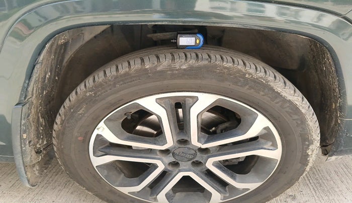 2021 Jeep Compass MODEL S (O) DIESEL 4X4 AT, Diesel, Automatic, 48,363 km, tyre