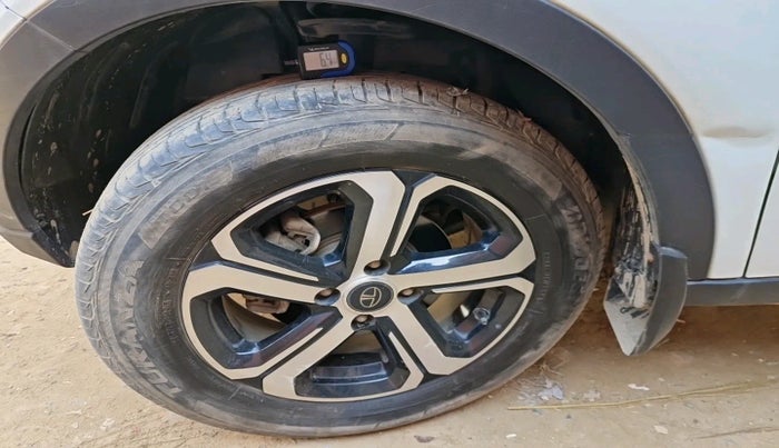 2023 Tata NEXON XZA PLUS PETROL, Petrol, Automatic, 25,211 km, tyre