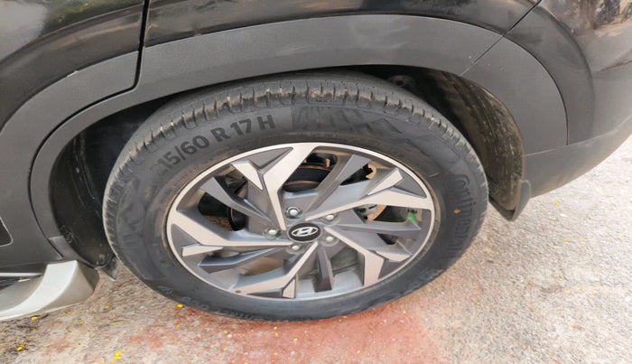 2023 Hyundai Creta SX 1.5 PETROL, Petrol, Manual, 58,156 km, tyre