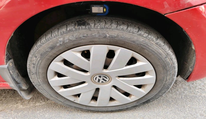 2013 Volkswagen Polo COMFORTLINE 1.2L, Diesel, Manual, 1,47,146 km, tyre