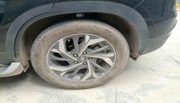 2022 Hyundai Creta SX (O) AT 1.5 DIESEL, Diesel, Automatic, 30,731 km, tyre