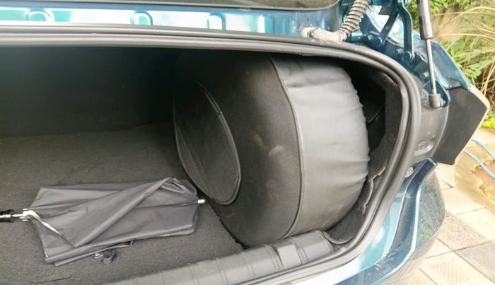 2022 Tata TIGOR EV XZ PLUS, Electric, Automatic, 36,003 km, tyre