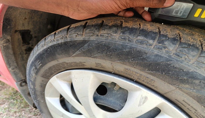 2023 Maruti Swift VXI, Petrol, Manual, 57,037 km, tyre