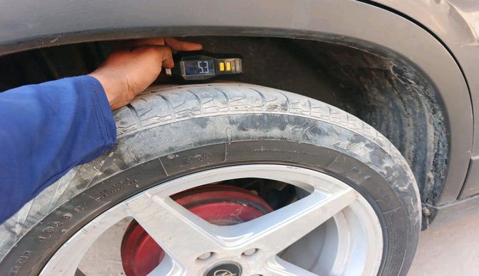 2022 Maruti Vitara Brezza VXI, Petrol, Manual, 63,998 km, tyre