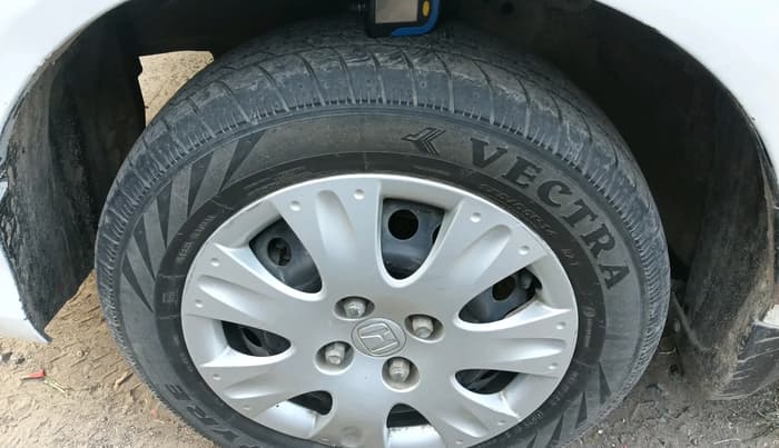 2018 Honda Amaze 1.2L I-VTEC S, Petrol, Manual, 17,705 km, tyre