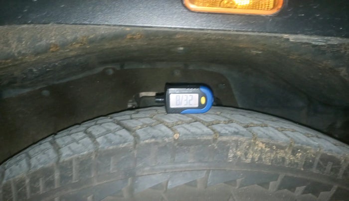 2023 Mahindra Thar LX D AT 4WD HT, Diesel, Automatic, 14,800 km, tyre