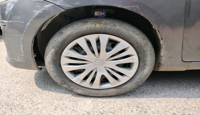 2013 Maruti Ertiga VXI, Petrol, Manual, 96,369 km, tyre