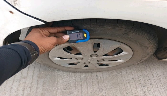 2012 Hyundai i10 MAGNA 1.2, Petrol, Manual, 77,010 km, tyre