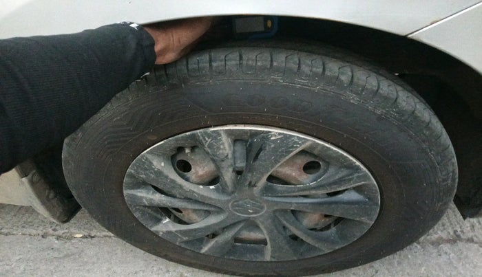 2018 Maruti Swift VXI, Petrol, Manual, 91,008 km, tyre