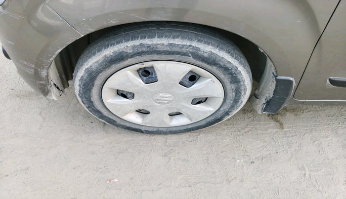 2022 Maruti New Wagon-R VXI 1.0, Petrol, Manual, 1,05,052 km, tyre