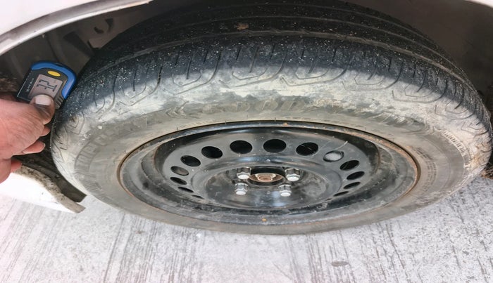 2011 Honda City 1.5L I-VTEC V MT, Petrol, Manual, 82,000 km, tyre