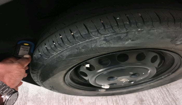2022 Tata PUNCH PURE MT, Petrol, Manual, 83,821 km, tyre