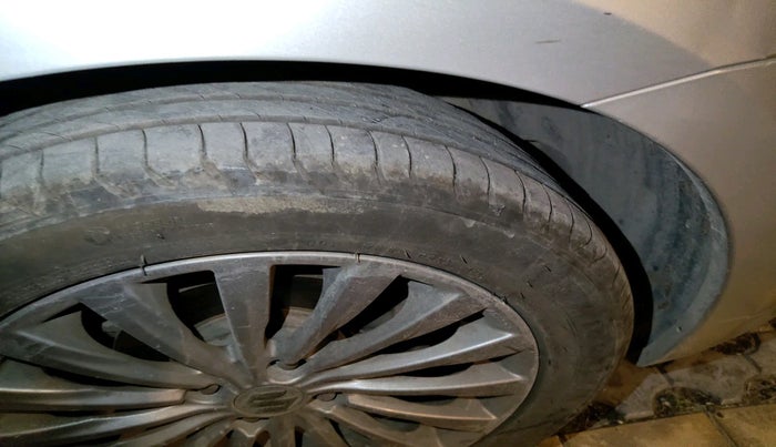2015 Maruti Ciaz ZXI+, Petrol, Manual, 65,092 km, tyre