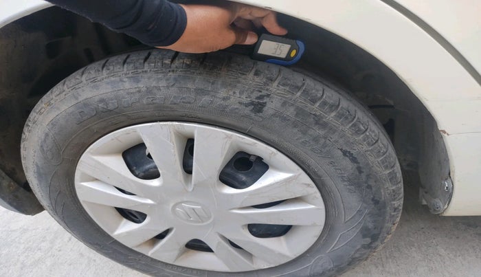 2012 Maruti Swift Dzire VXI, Petrol, Manual, 81,987 km, tyre
