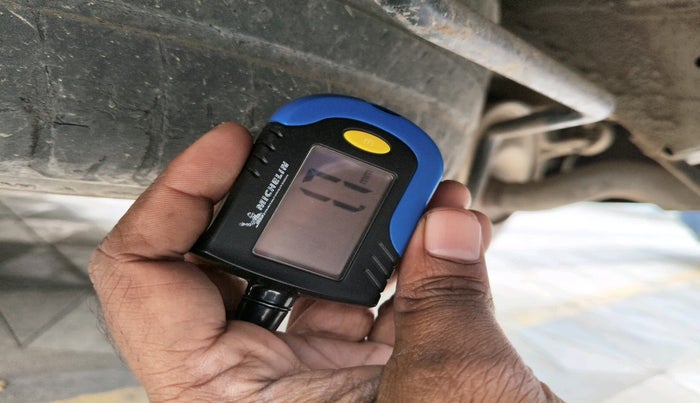 2019 Maruti Ertiga VXI CNG, Petrol, Manual, 66,098 km, tyre