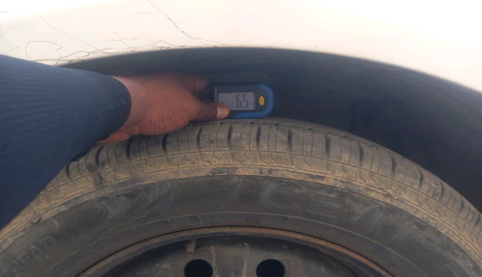 2013 Maruti Swift Dzire VXI, Petrol, Manual, 80,307 km, tyre