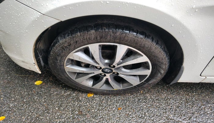 2016 Hyundai Verna 1.6 VTVT SX, Petrol, Manual, 60,653 km, tyre