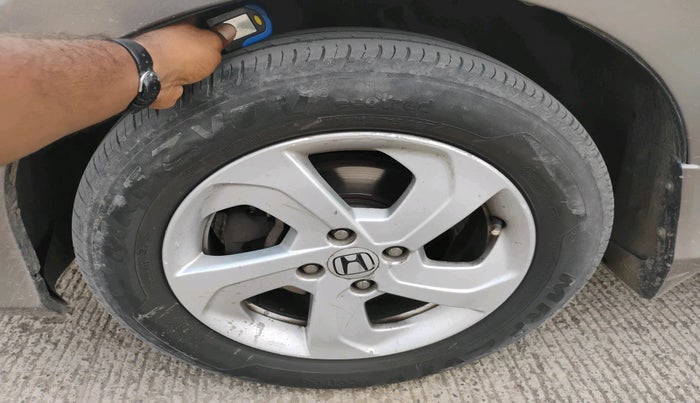 2014 Honda City 1.5L I-DTEC V, Diesel, Manual, 1,28,707 km, tyre