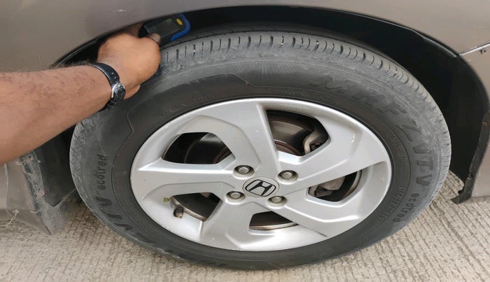 2014 Honda City 1.5L I-DTEC V, Diesel, Manual, 1,28,707 km, tyre