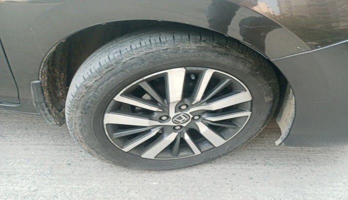 2020 Honda City 1.5L I-VTEC VX CVT, Petrol, Automatic, 77,096 km, tyre