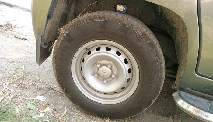 2024 Mahindra BOLERO NEO N 4, Diesel, Manual, 29,723 km, tyre