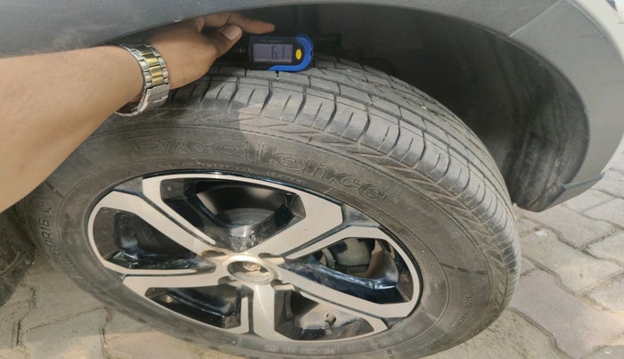 2022 Tata NEXON XZ PLUS PETROL SUNROOF, Petrol, Manual, 17,012 km, tyre